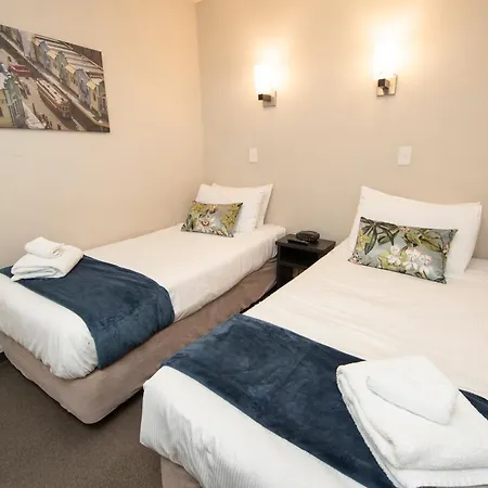 Cranford Oak Motel-2
