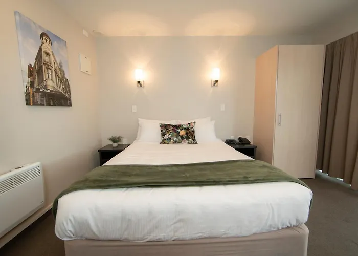 Cranford Oak Motel