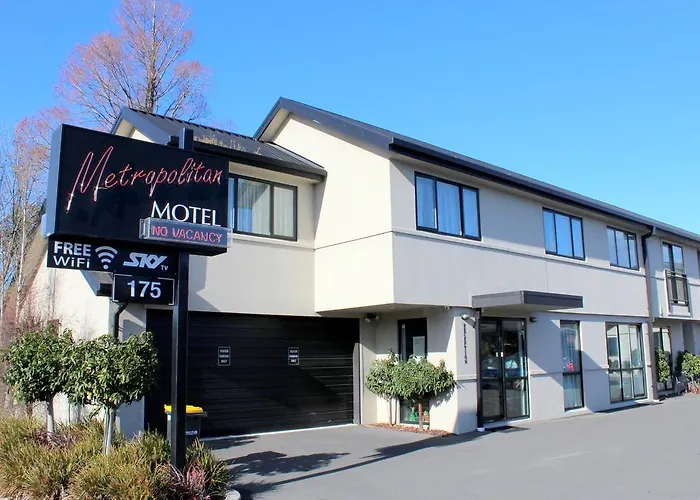 Hotels With Four Stars Metropolitan On Riccarton - 2 Mins Walk To Westfield